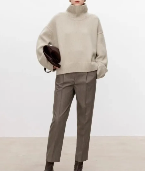 SARAH I Sweter z golfem